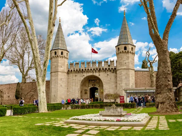 Topkapi Palace Guided Tour & Skip The Ticket Line